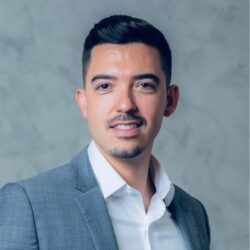 Julian Campuzano Speaker at SolarPLUS USA